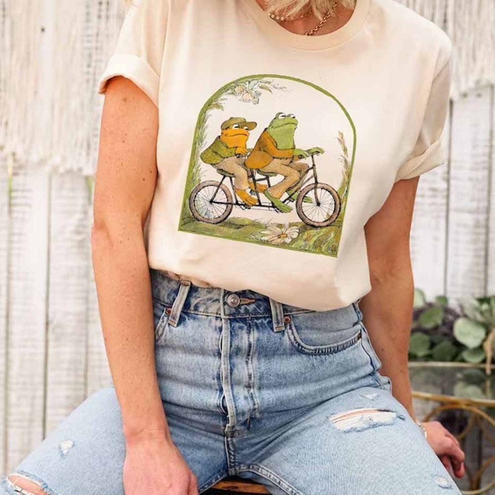 Frog and Toad Classic Book Graphic Tee XL NWT Cottagecore Aesthetic